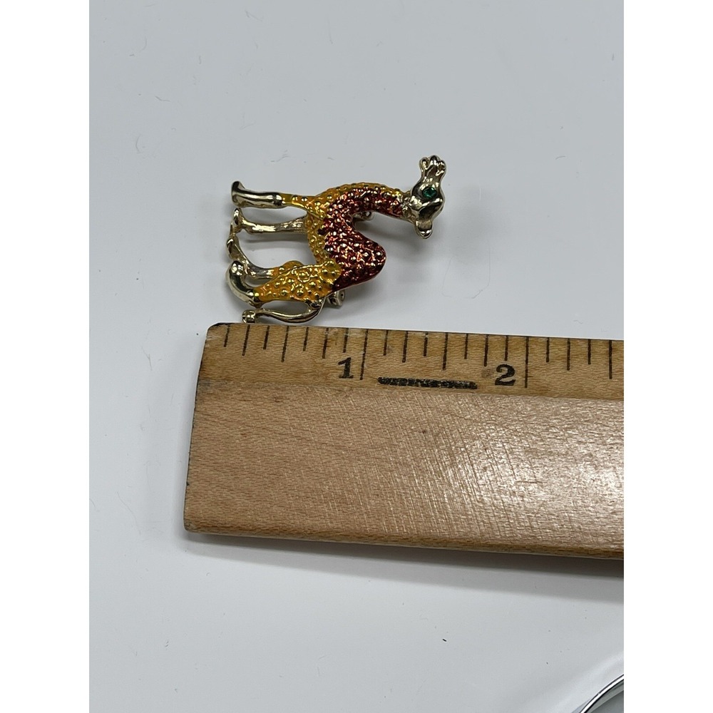 Vintage Enamel Brooch Pin Camel‎ Gold -Tone Rhinestone-Eye Retro - Picture 7 of 8